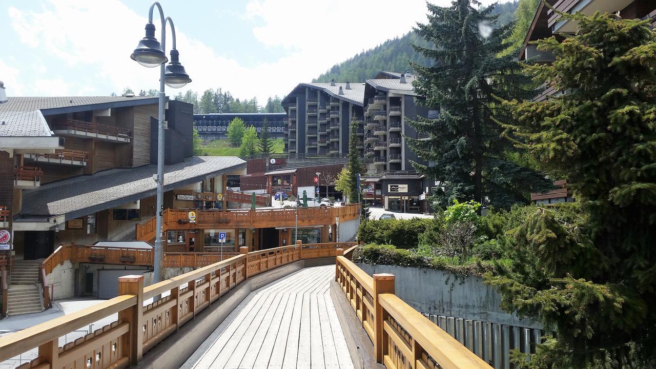Holidays Groupes Anzère Екстериор снимка