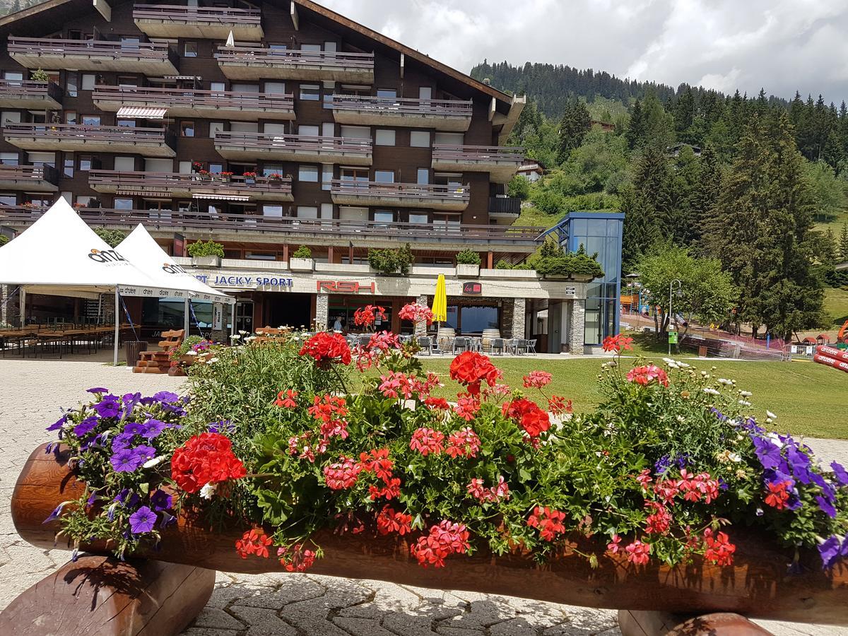 Holidays Groupes Anzère Екстериор снимка